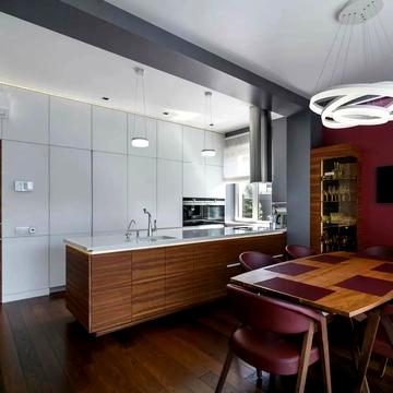 Леся Курбаса вул., 39