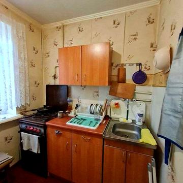 Сдам 2_х комнатную квартиру в центре бывшая Первомайская