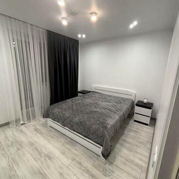 Продається квартира у центрі м.Борщів