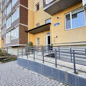 Продається 2кім квартира ближнє Старе місто 67500$ ЖК Клубний Дім