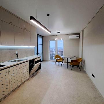 Перша здача в оренду 1х кім Новобудова Центр міста