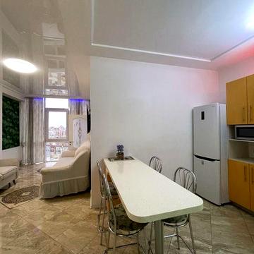 Сдам просторную эвродвушку 62 м2, Аркадия с летом