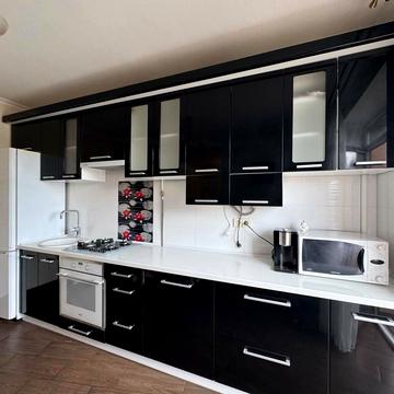 Кардинала Любомира Гузара вул., 27