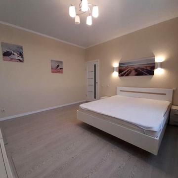 ЖК Апельсин, Среднефонтанская 35, центр