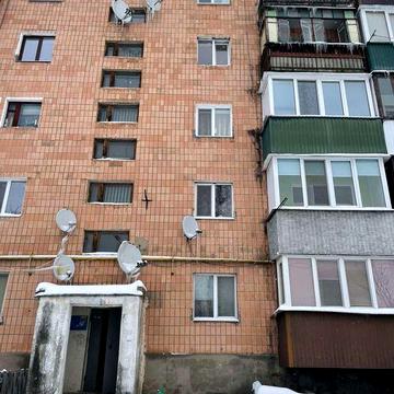 Продається однокімнатна квартира 36м2, 4 поверх, середина.