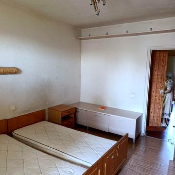 Червоної Калини просп. (Володимира Маяковського), 63-А