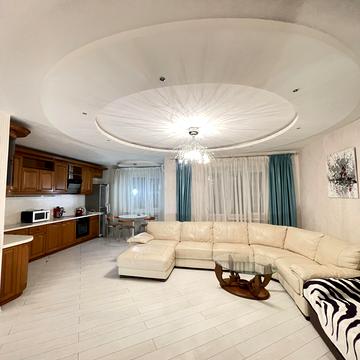 Вишняківська вул., 13