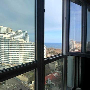 Продам 2 ком квартиру ул. Литературная Вид моря. 8ст. Фонтана