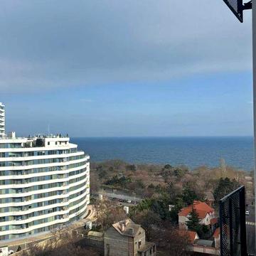 Продам 2 ком квартиру ул. Литературная Вид моря. 8ст. Фонтана