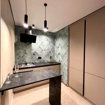 Оренда 2 кімнатної квартири з кухнею студією на Бамі