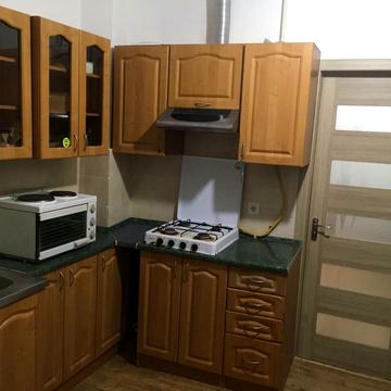 Богдана Хмельницького вул., 72