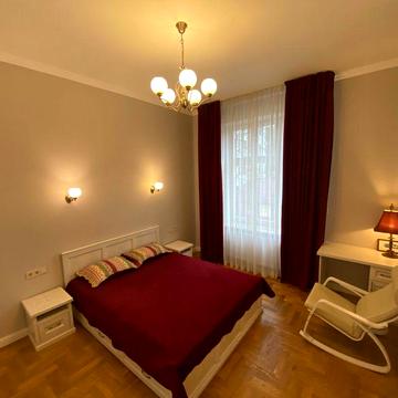 Оренда 2 кім квартира Вул Лисенка