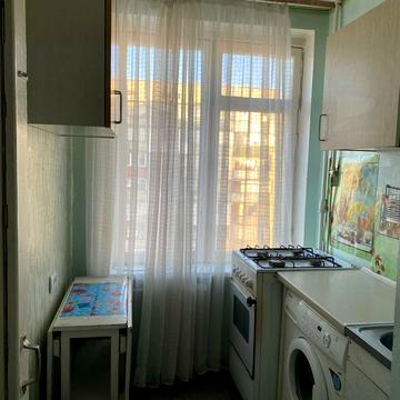 Лісовий просп., 17