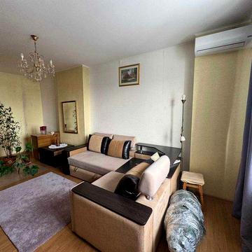 ЖК Брест Литовський, Печерська 2, затишна 1к, невисокий поверх. Чайки