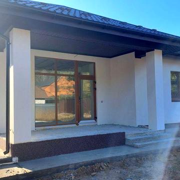 Продаж будинку 110кв.м..с Путрівка. Статусна локація. Програми можливі