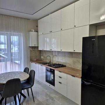 Продаж 1.5-кім.квартири на газу( вул.Грушевського)