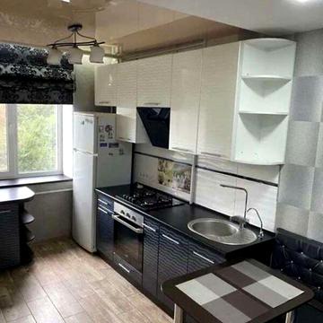 Довгострокова оренда 2к Квартира Науки (Гагаріна) проспект