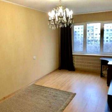 Продаеться 3 кімнатна квартира в Харкові.