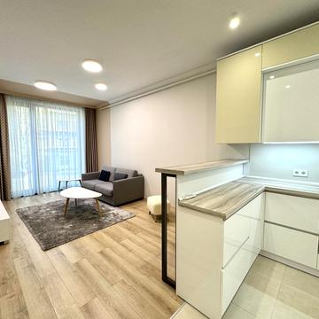 Личаківська вул. (), 37