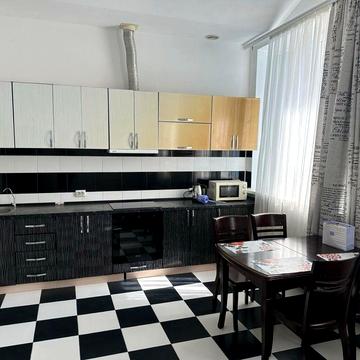 Оренда 1к квартири Соборна/Нікольська на 3 поверсі з 4 з індив. опален