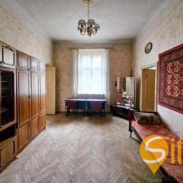 Продаж 3 кімнатної квартири, площа Данила Галицького