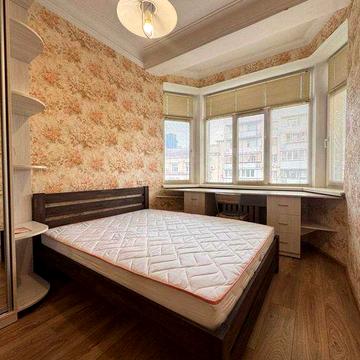 Оренда 2-х кімнатної кватири на Саксаганського 85 М.Українських Героїв