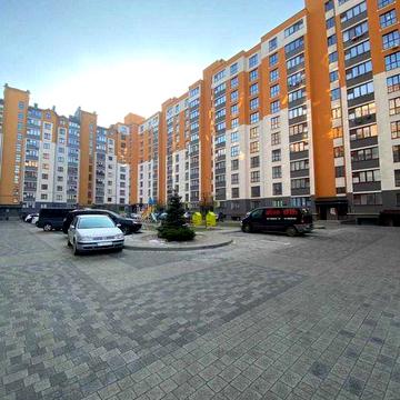 Продаж, 3 кім. квартира, вул.Героїв Миколаєва, Франківськ