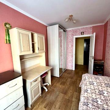 Продаж 2-кімнатної квартири з ремонтом, Рокоссовського, ринок Ніва