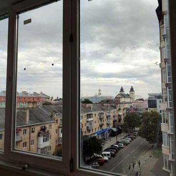 Оренда 1к н/б 45м2 в самому центрі!