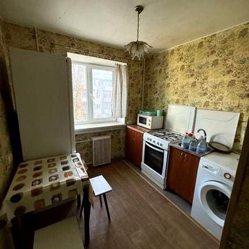 Двухкомнатная квартира на Варненской/Г.Петрова