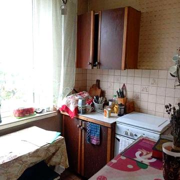 Продам 3-х комнатная квартиру, метро " Студ,- 5 мин.,36000 торг