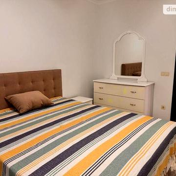 Довгострокова оренда 2к Квартира Князя Святослава площа