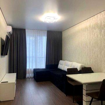 Оренда квартири Ревуцького, 40в, ЖК Лебединий. Вид на озеро. Генератор