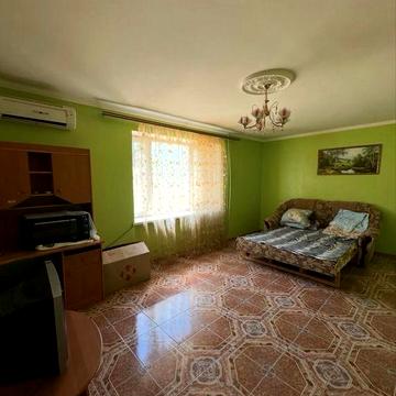 Сдам 2-ух комн.квартиру на Солнечной