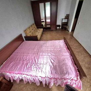 Продам 1‑комнатную квартиру — ул. Космонавтов