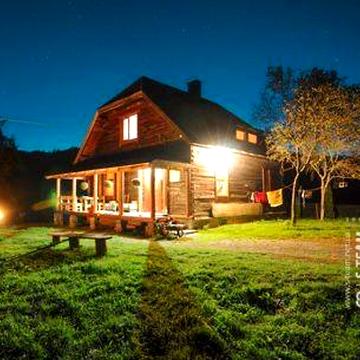 Довговгострокова оренда будинків, Закарпаття!