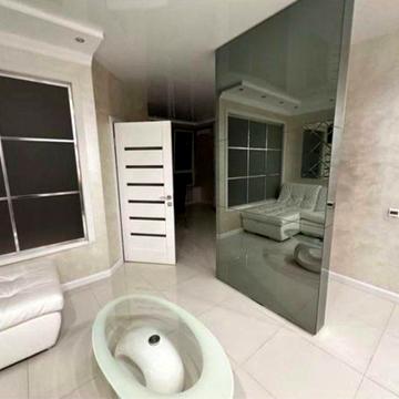 Квартира с паркингом на Липках.