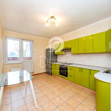 1КПродаж Голосіївський р-н Деміївка  Науки проспект