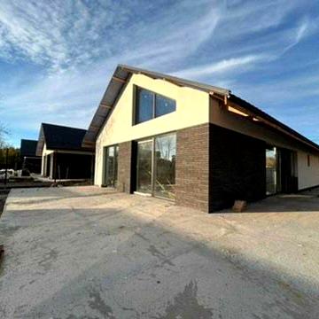 Одноповерховий будинок біля лісу в Білогородці 116 м2 5 сот Газ Тераса