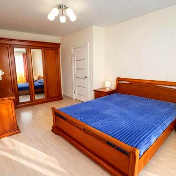 Без% 1к кв 41,2 м² з ремонтом та велика кухня ЖК Петрівський квартал