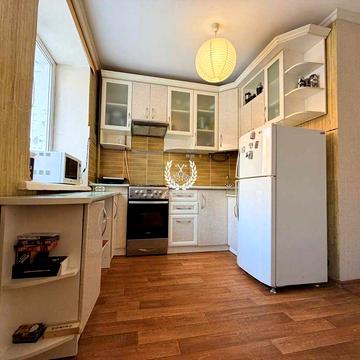 Продам 1- но кім. в історічній частині м. Чернігова (вул. Шевченка)