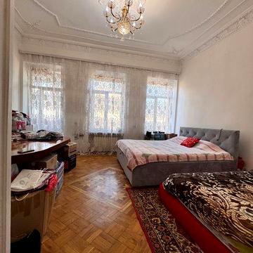 Продам 2 комнатную квартиру с евроремонтом