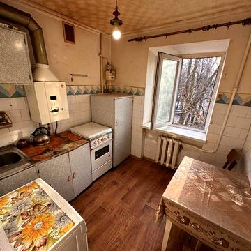 2 комнатная Блочно кирпичный дом Космонавтов/ парк горького