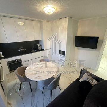 Степана Рудницького вул. (Академіка Вільямса), 3/7