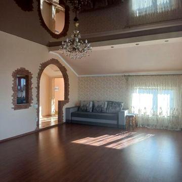 Оренда окремо стоячого будинку біля Львова