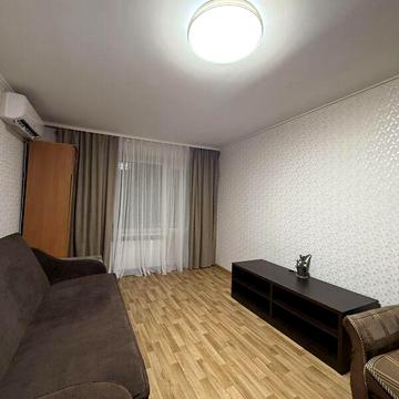 Довгострокова оренда 1к Квартира Базавлуцька (Верещагіна) вулиця