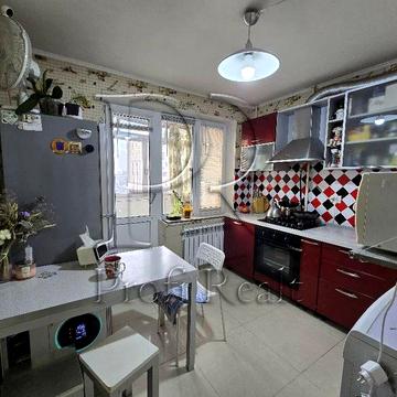 Продаж 1 кімн. квартири проспект Науки 27