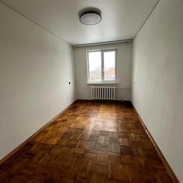 4х кімнатна квартира в центрі міста