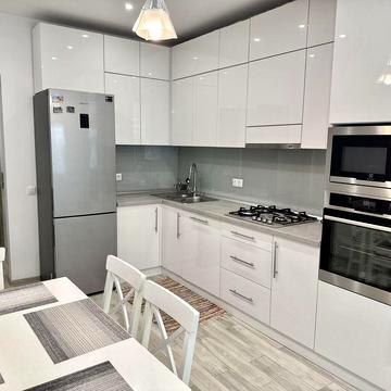 Оренда 2кім. квартири по вул. Під Голоском (Варшавська) Новобудова