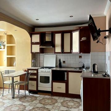 Продажа кв-ры студии (40,17 м,)район Гагарина ,улица Патриотическая 82 ЖК 2010